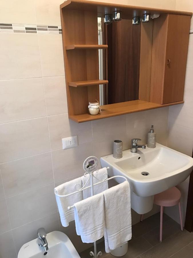 B&B Gloria Apartment Бавено Экстерьер фото